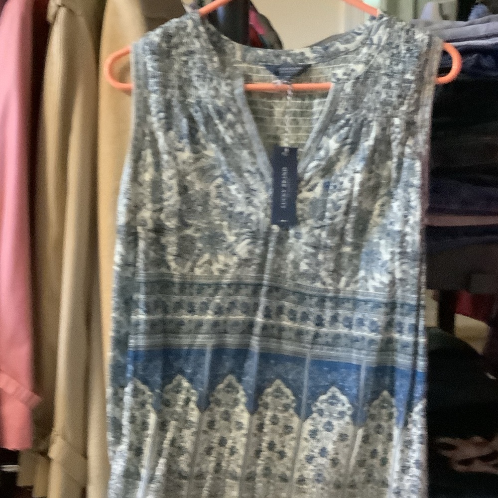 Lucky Brand Blue and White Patterned Sleeveless Top
